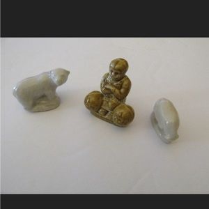 Three Wade Small Figures Weightlifter and Two Animals